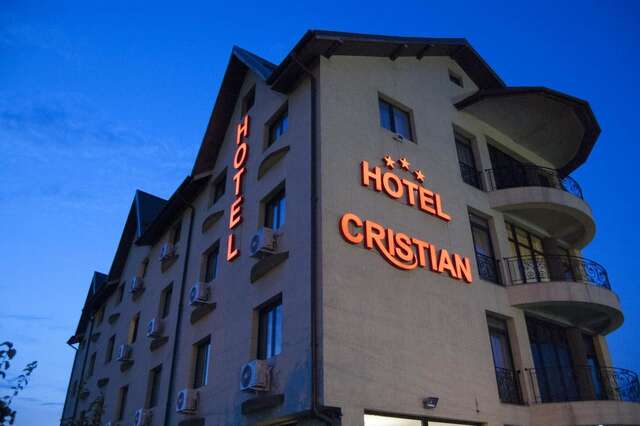 Отель Hotel Cristian Afumaţi-42